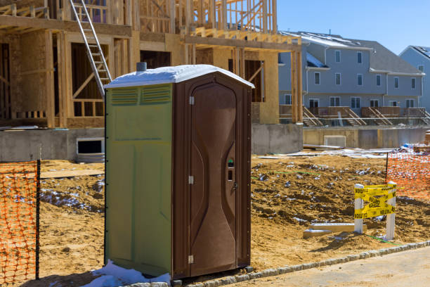 Best Portable restroom trailer rental  in Williamsburg, KY